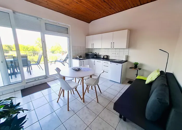 Apartament Parton